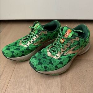 Brooks Launch 6 'St. Patrick’s Day' Running Shoes Size 7